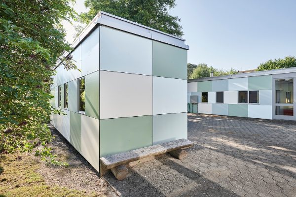 Façade jardin d'enfants 7