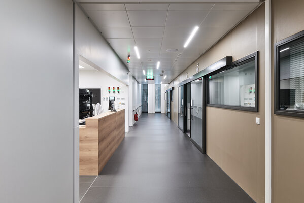Inselspital Bern - Anna-Seiler-Haus 8