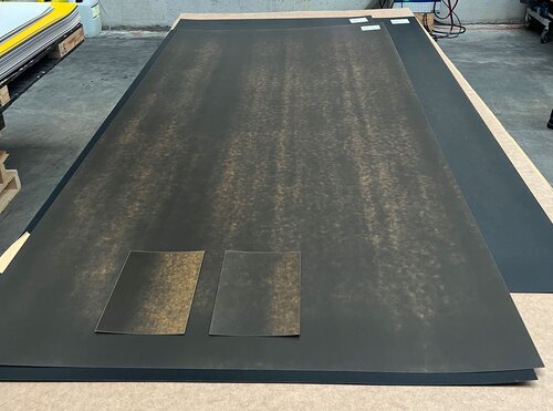 NF911AM_MaterialchargeSchwarz2022-12(3)