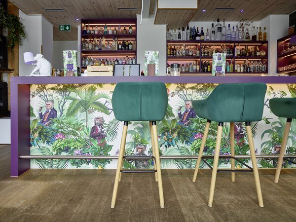 Grand Hostel & Bar 3