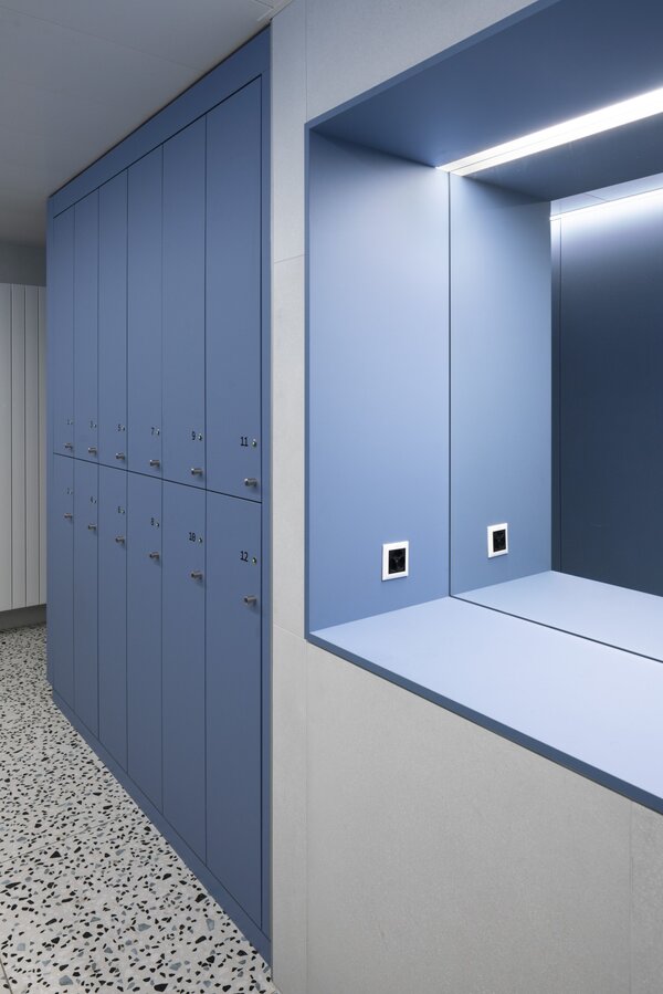 Eidgenössische Technische Hochschule Lausanne 6