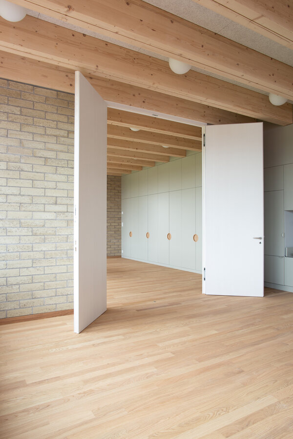 École et jardin d'enfants 4