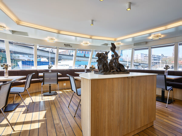MS Brunnen 8