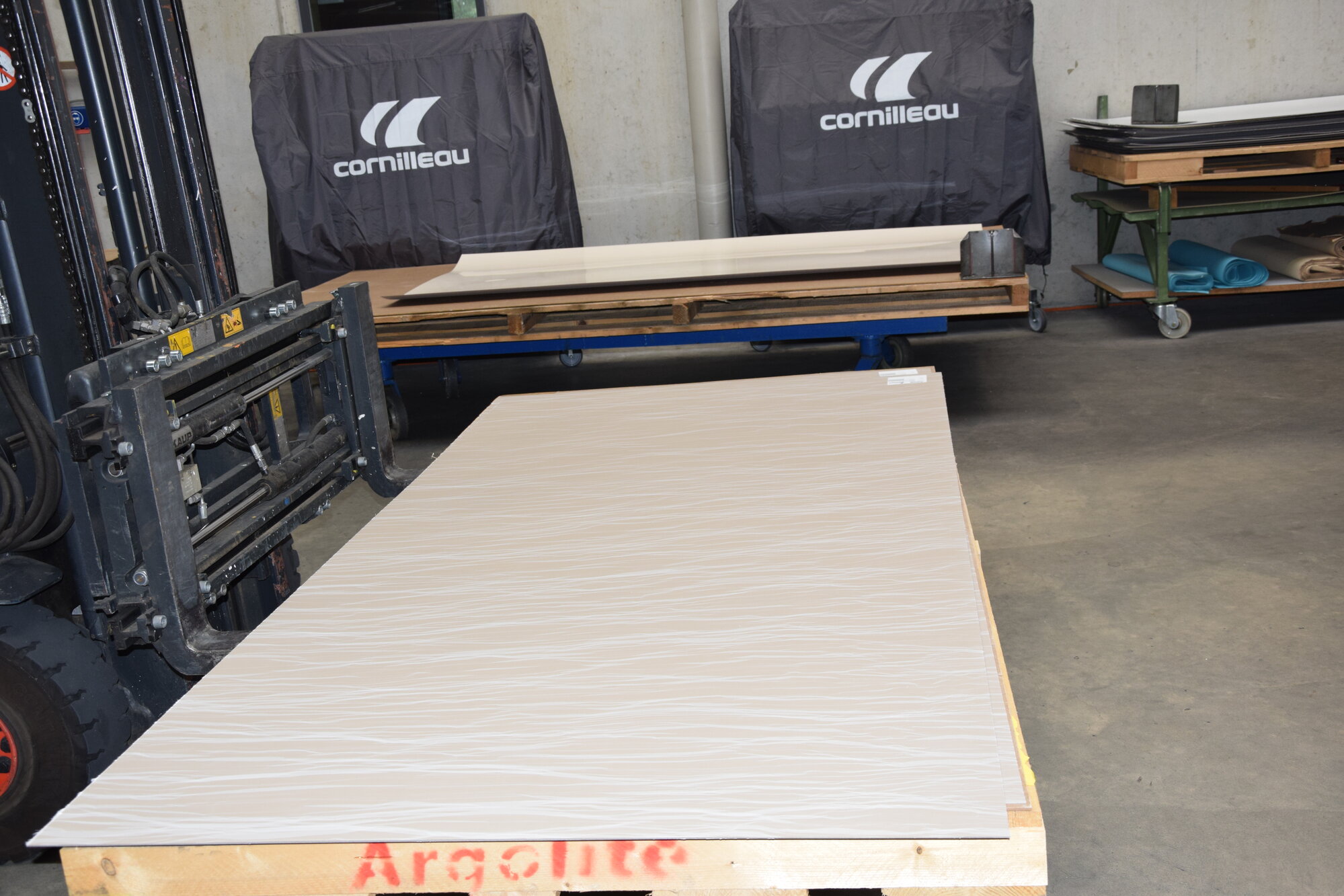 3002 - 215 MG Saphir Crash 001